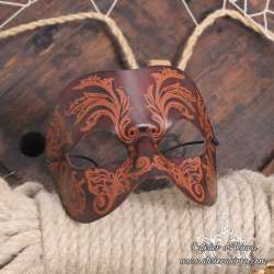 Loup, masque en cuir orné d'arabesque